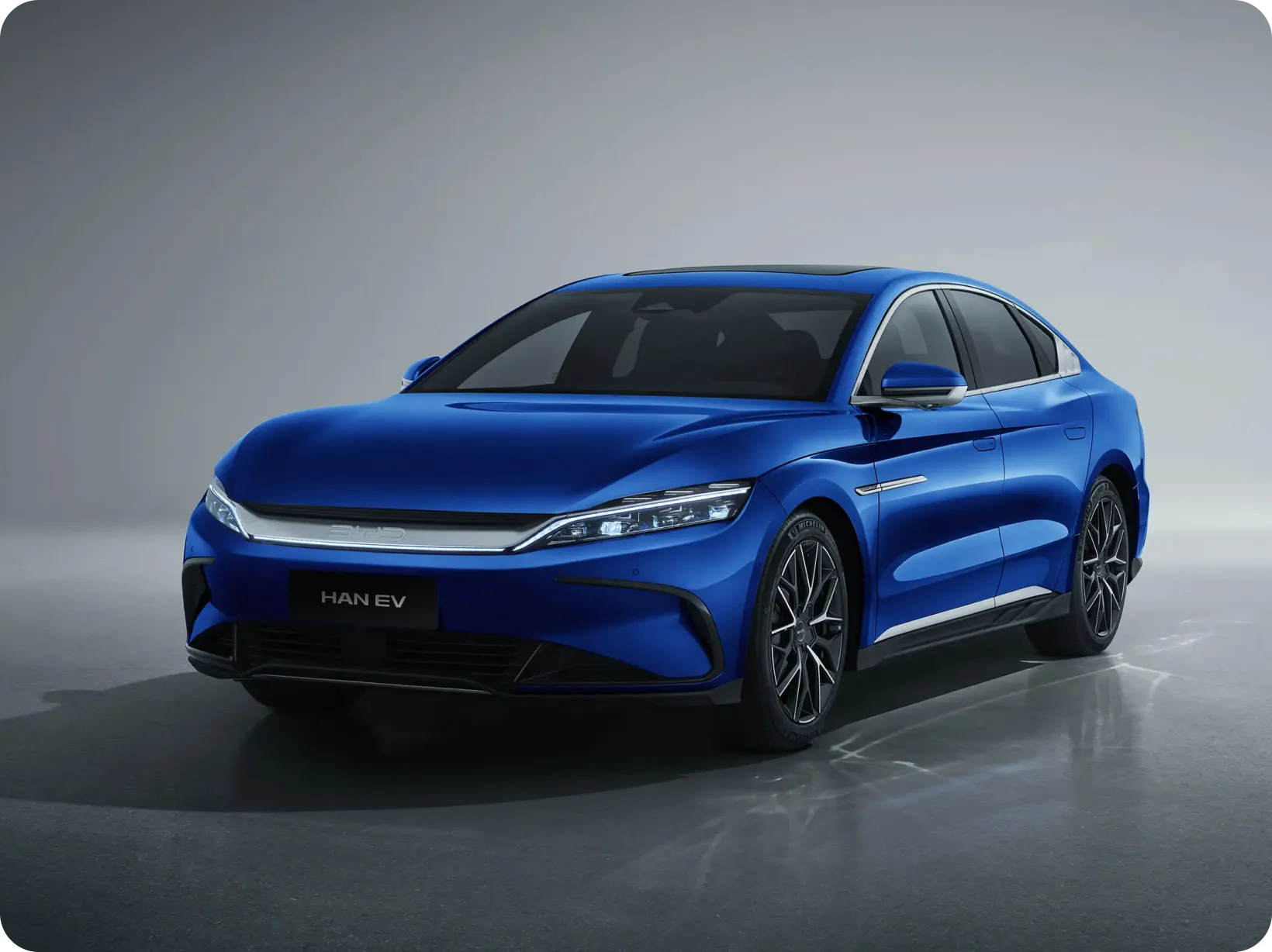 Modelo HAN EV azul BYD