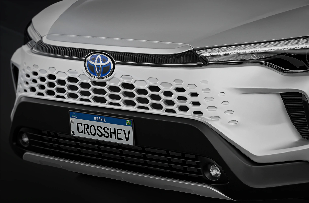 Toyota Corolla Cross Hybrid 2027