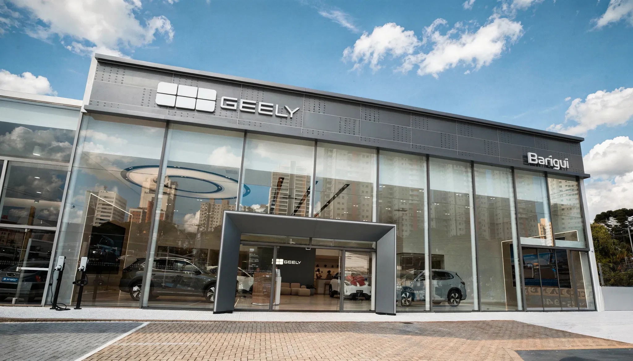 GEELY BARIGÜI - CURITIBA