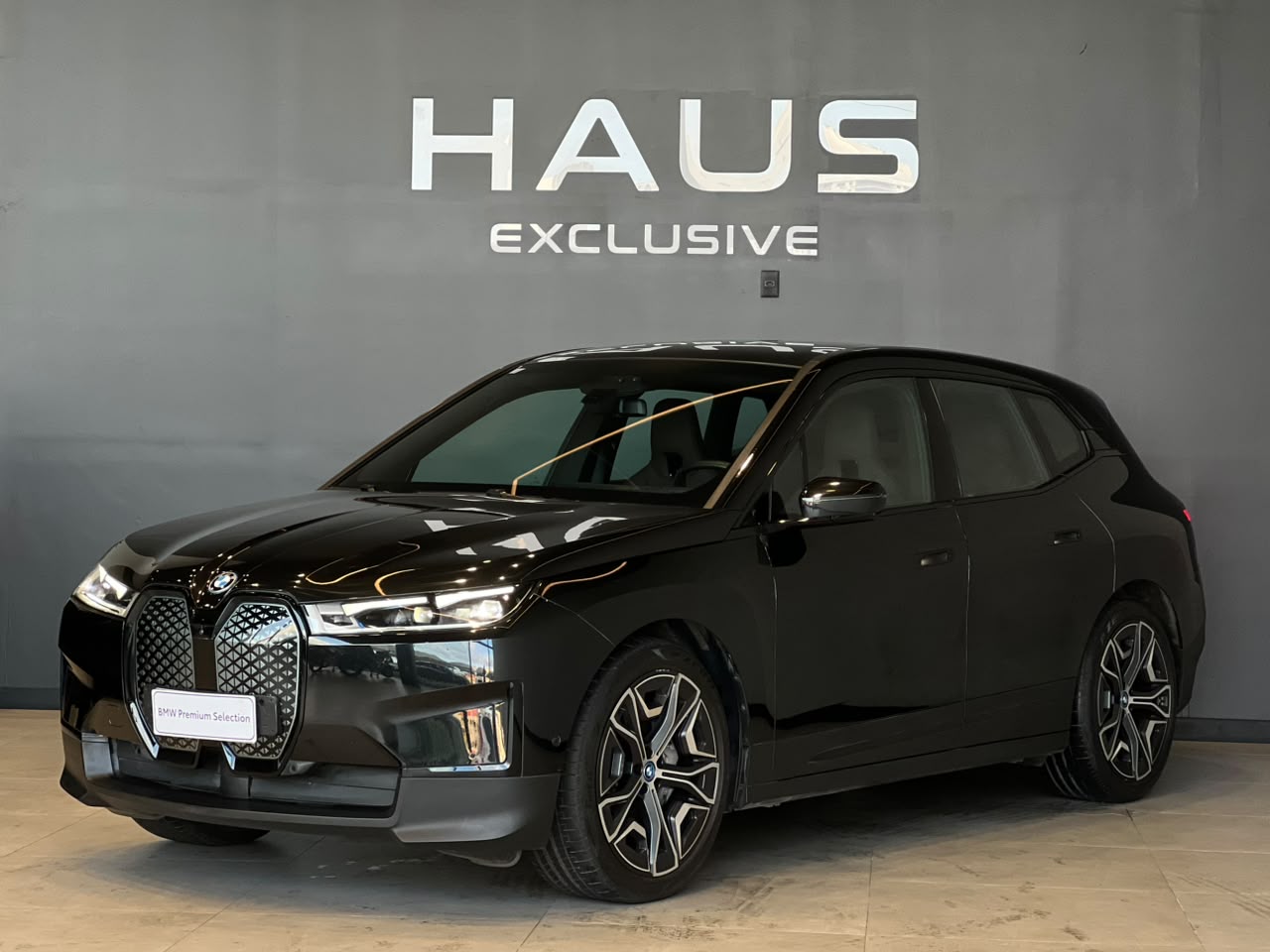 iX XDrive 40 Aut. (Elétrico)