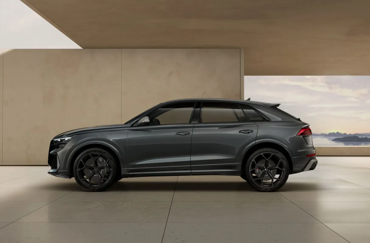 RS Q8