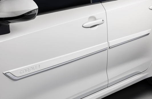 Friso lateral com inserto cromado