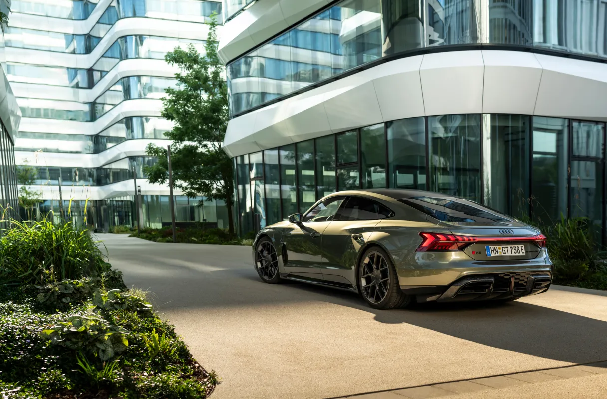 RS e-tron GT performance