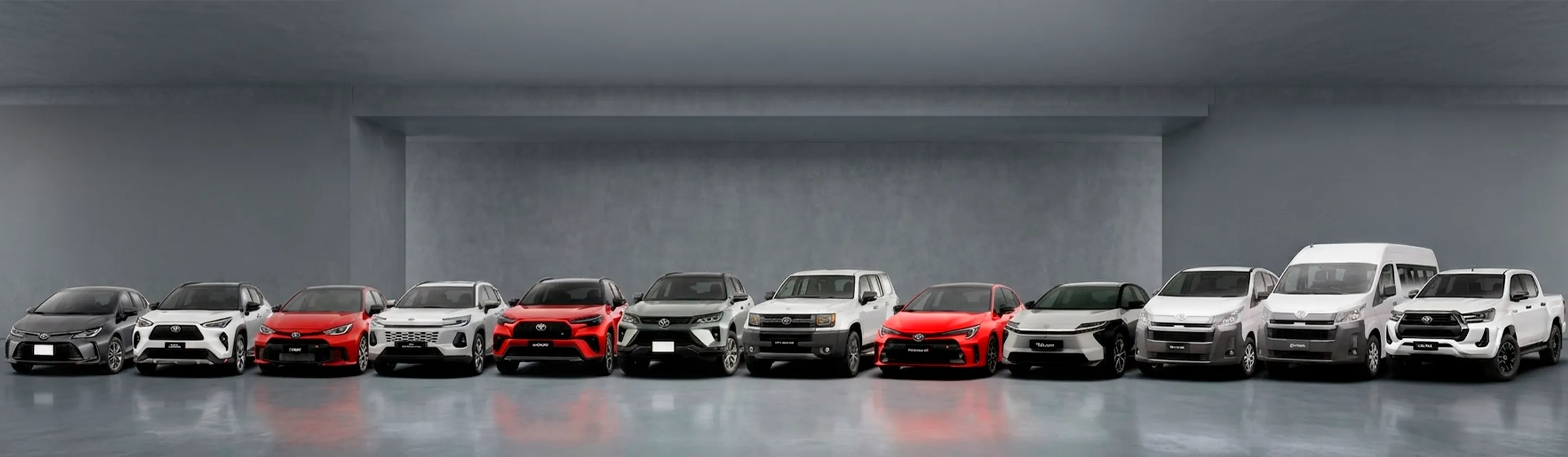 Linha de veículos Toyota alinhados em um showroom cinza