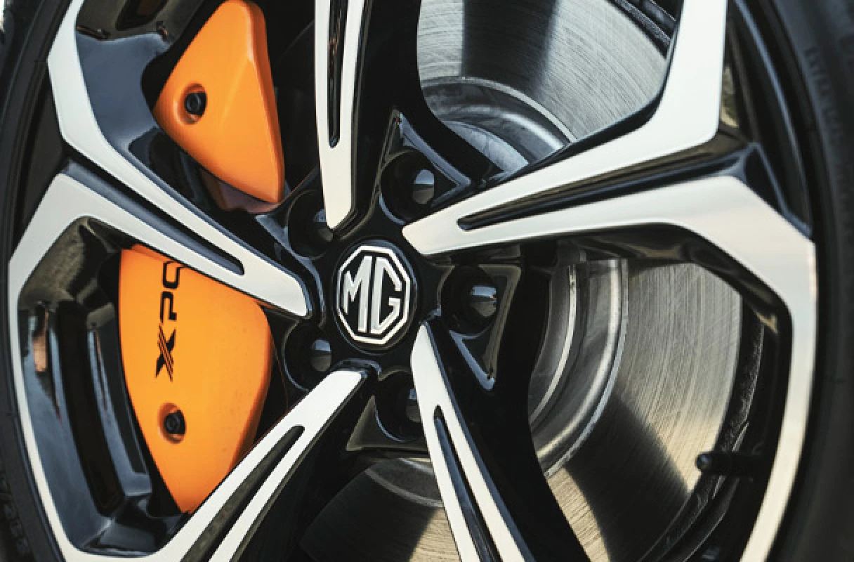 Roda de liga leve e pinca de freio do MG4 Xpower