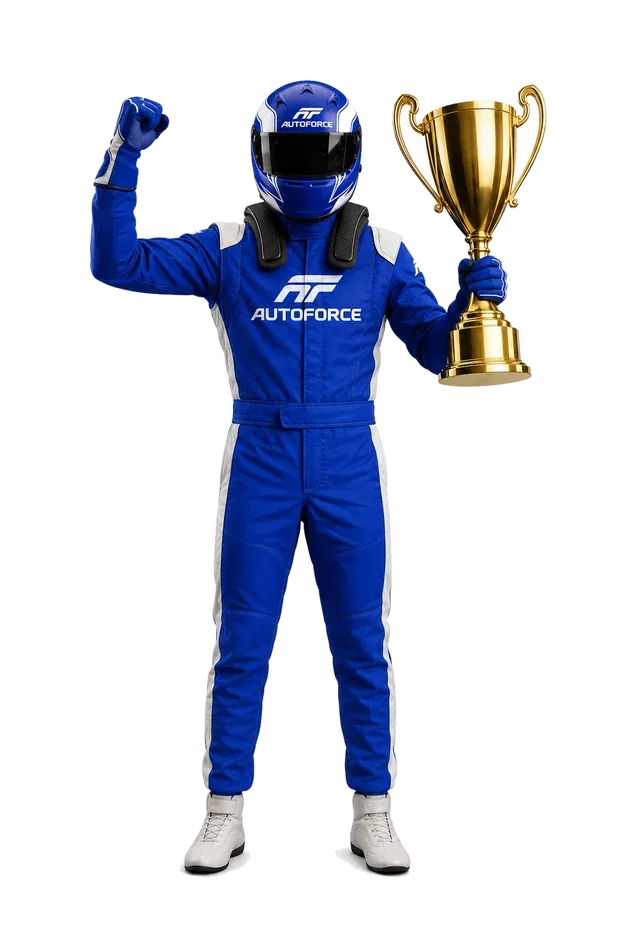 Piloto AutoForce comemorando com troféu