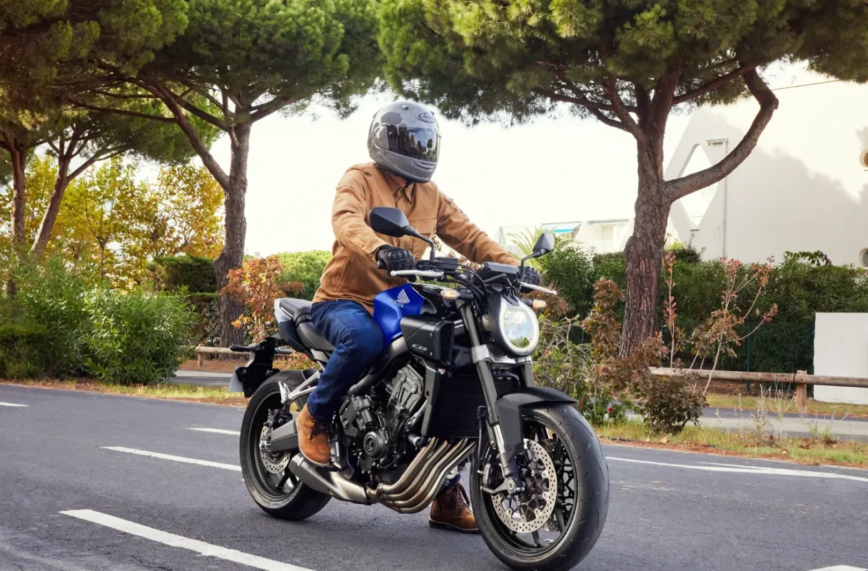 CB650R E-Clutch