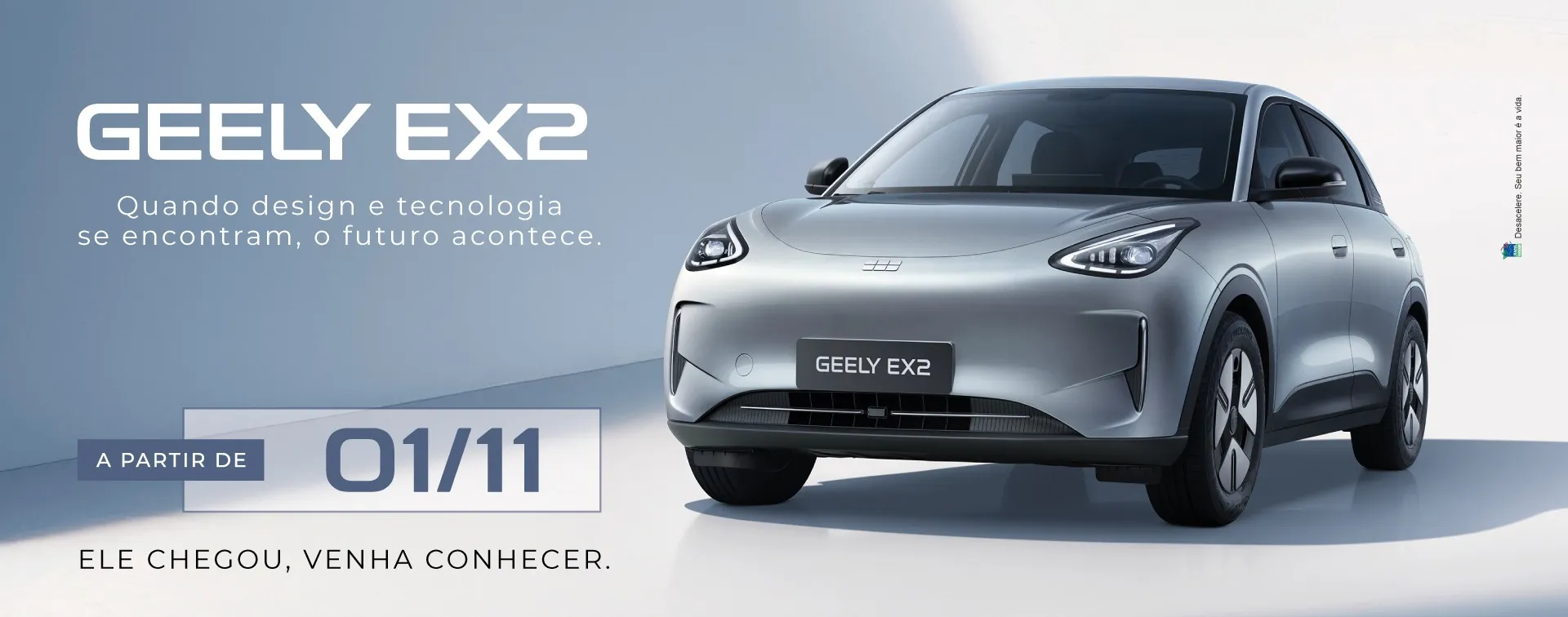 Visual promocional do lançamento exclusivo do SUV Geely EX5. O veículo prata aparece em destaque sobre uma faixa amarela iluminada, com fundo escuro. À esquerda, o texto ‘Lançamento Exclusivo Geely EX5’ e, no canto inferior direito, o logotipo da Geely Dealer.