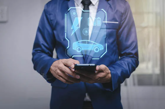 Carro futurista com tecnologias ADAS e conectividade 5G