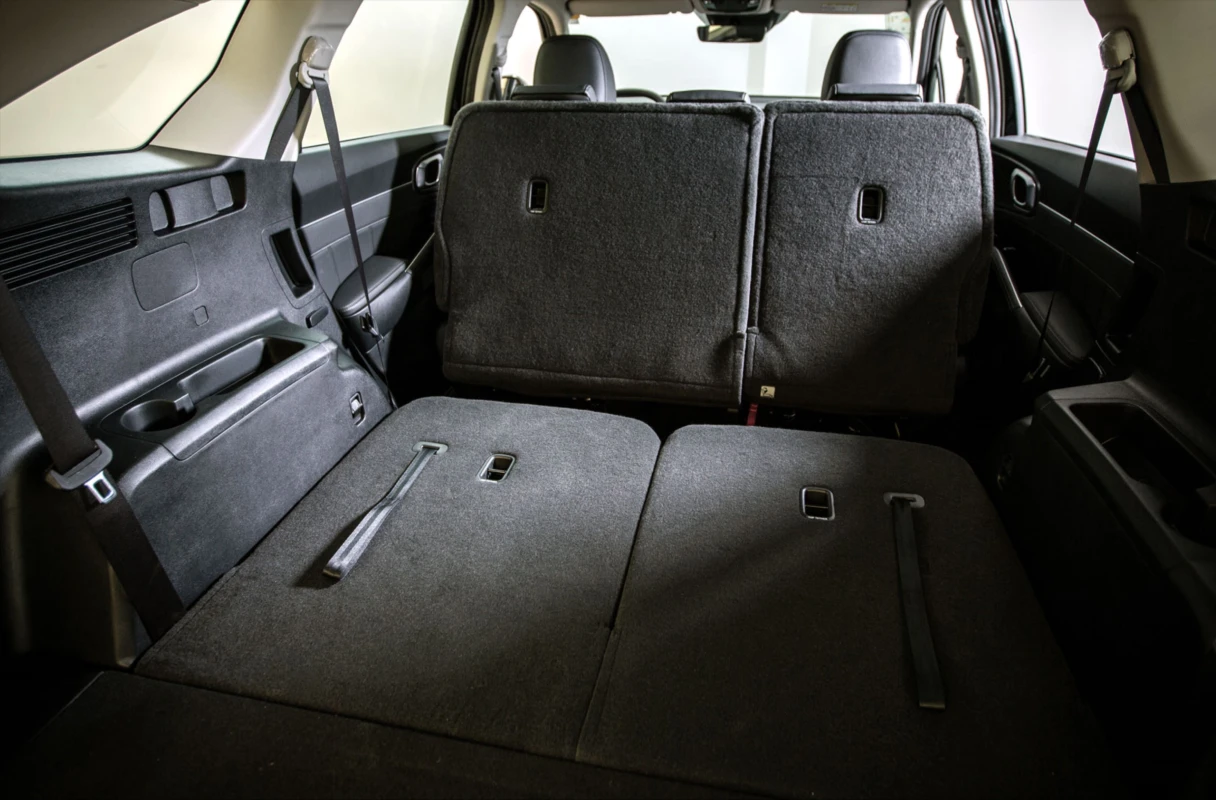 Kia Sorento — 14