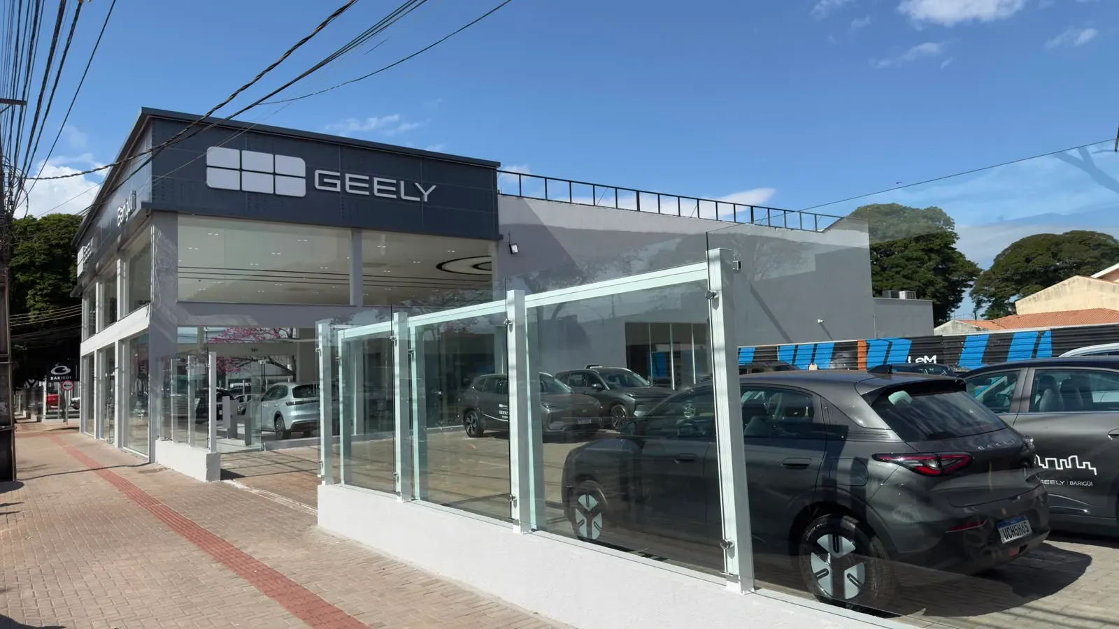 GEELY BARIGÜI - MARINGÁ
