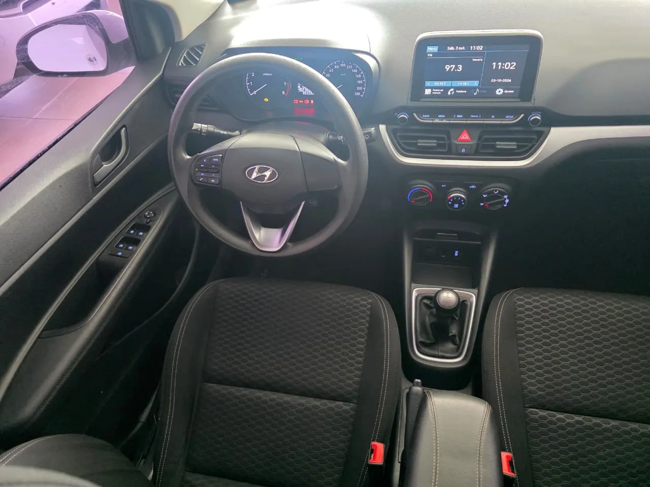 96c23ce7-99e3-4d3f-bd83-7a198e947f45.jpg