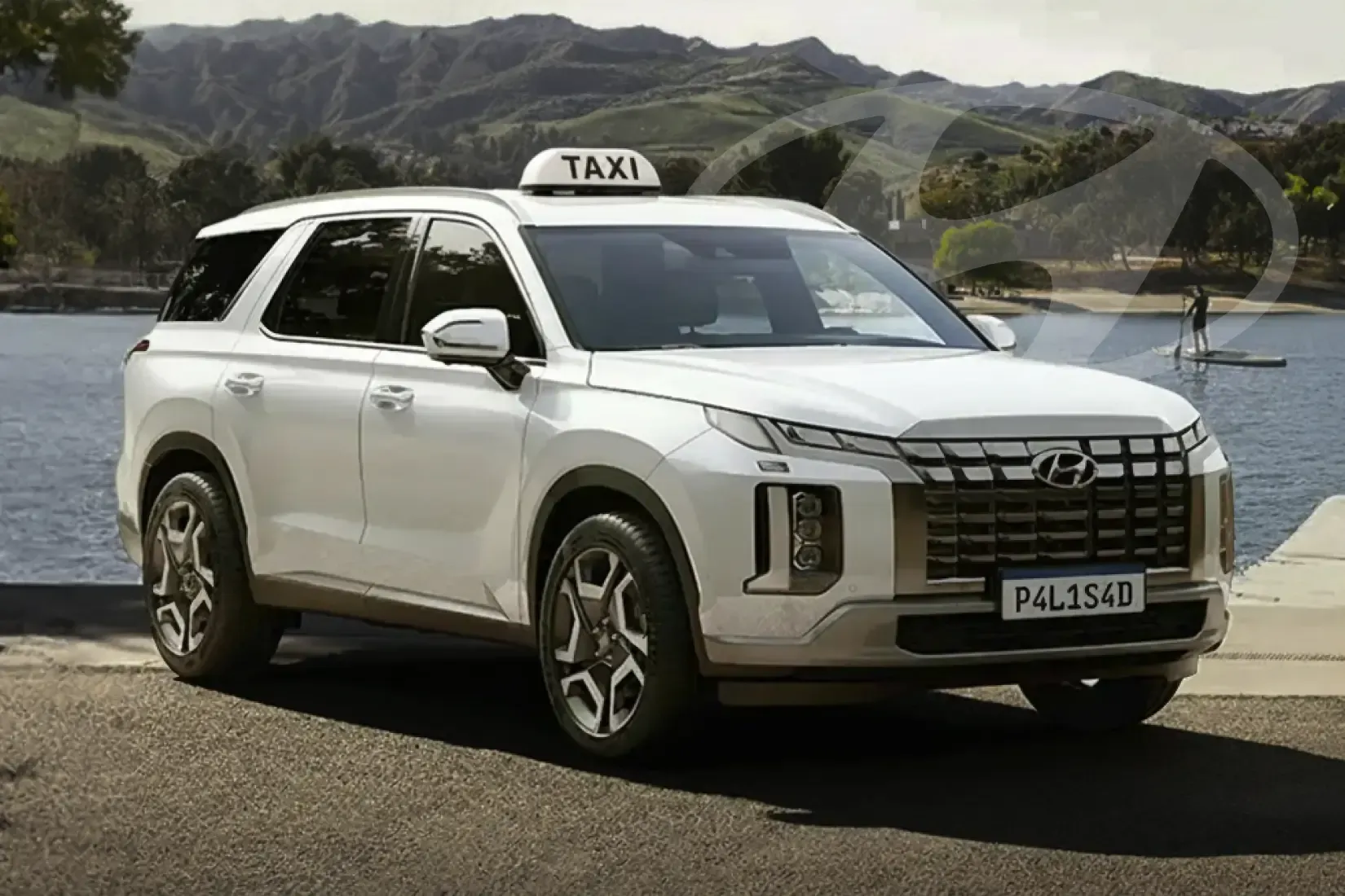 Hyundai Palisade com placa de táxi