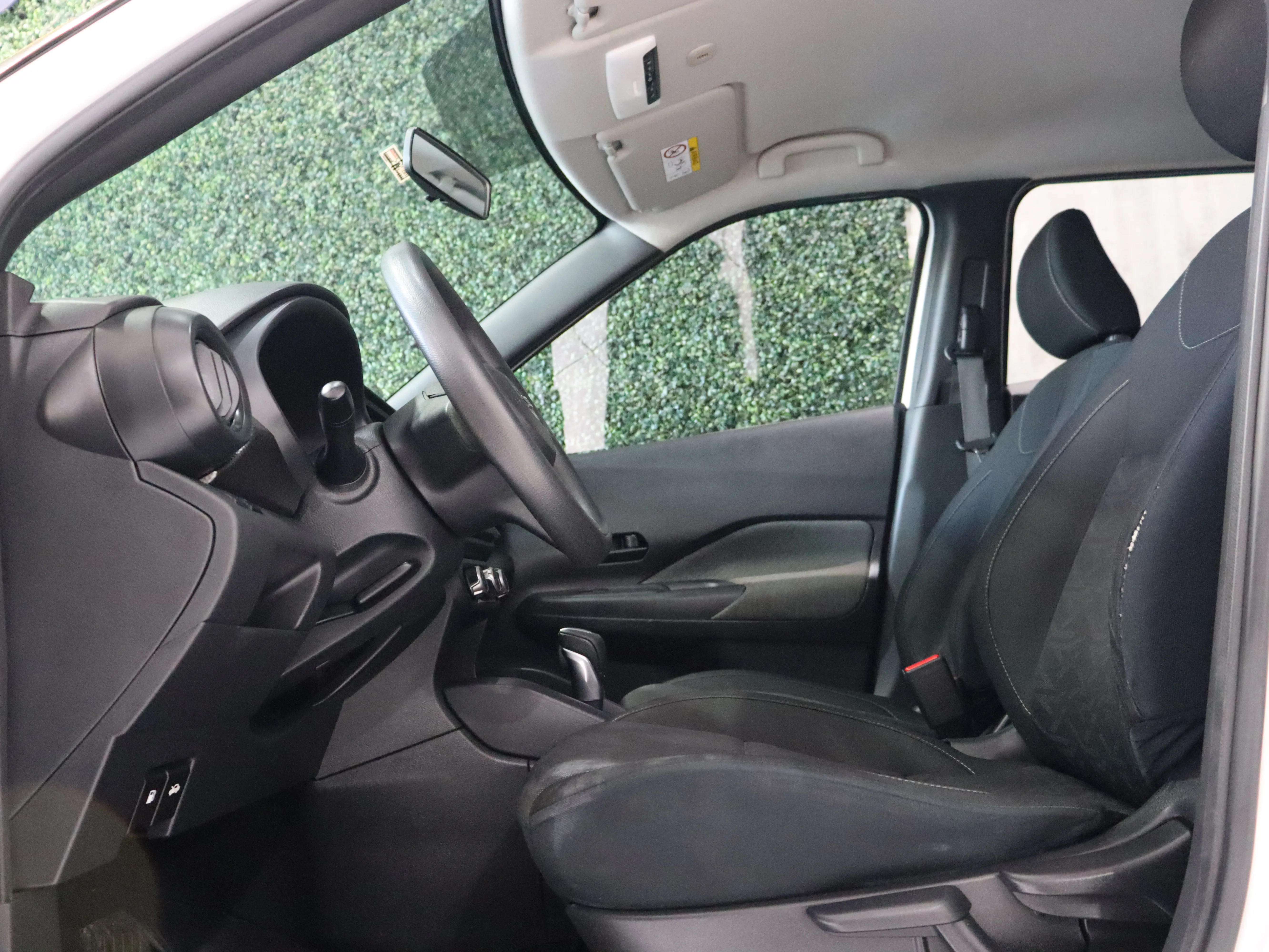 Teto solar panorâmico para máximo conforto