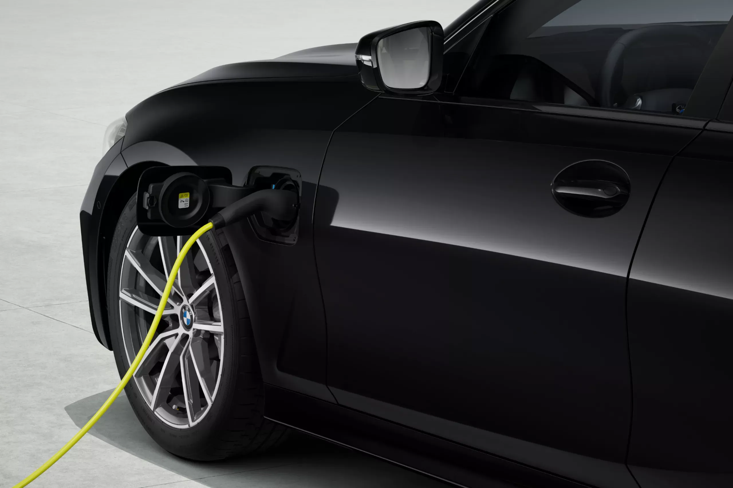 BMW Série 3 Sedã Plug-in Híbrido 2026 - 4