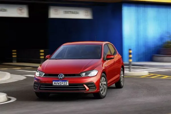 Volkswagen Polo Track Frontal